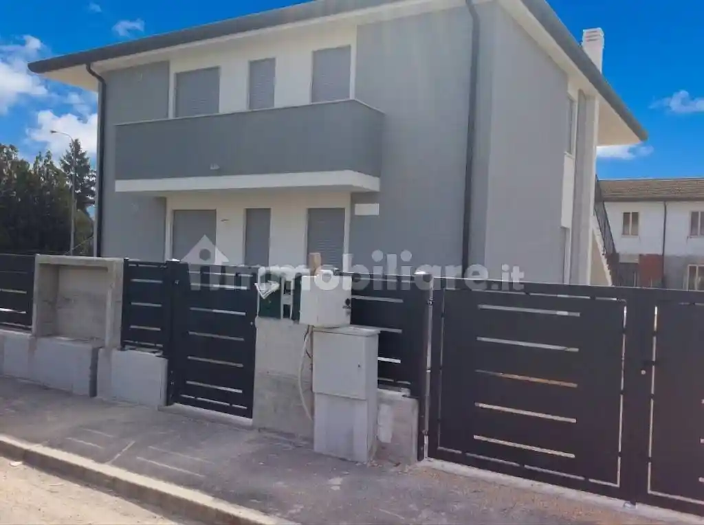 Appartamento in vendita a Gavello