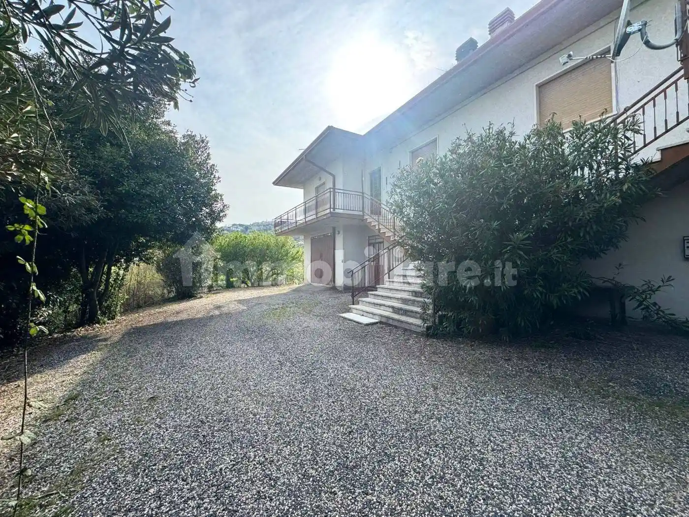 Villa in vendita a Montecchia di Crosara