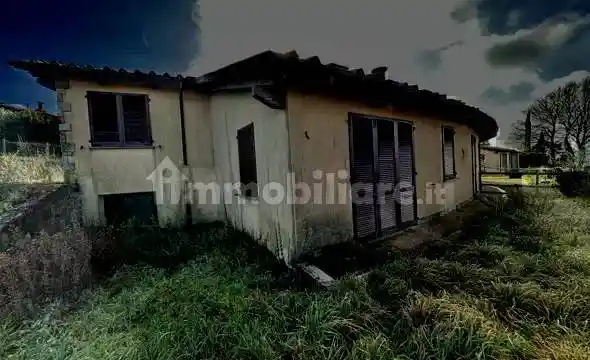 Appartamento in vendita a Scansano