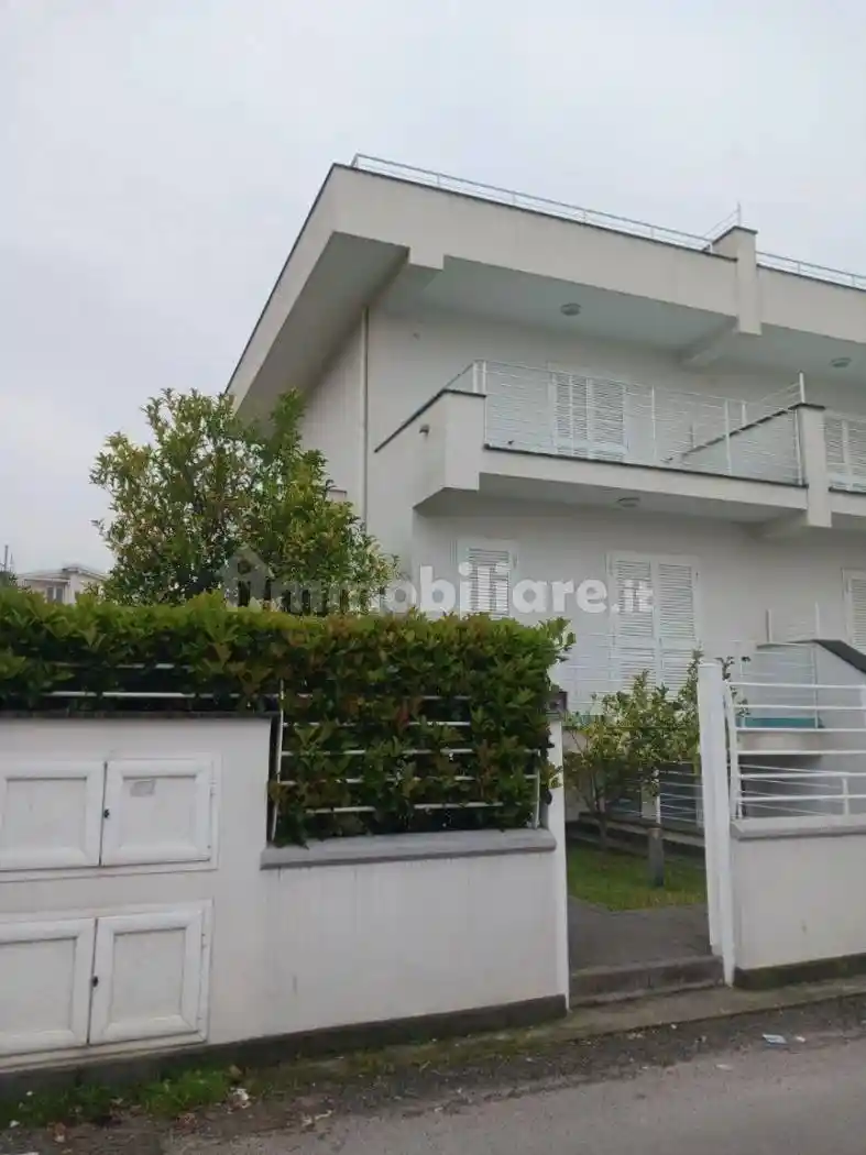 Villetta a schiera in affitto a Capaccio Paestum