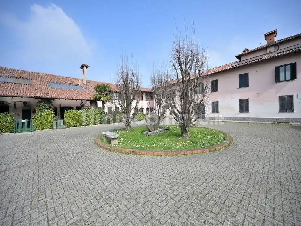 Appartamento in vendita a Albairate