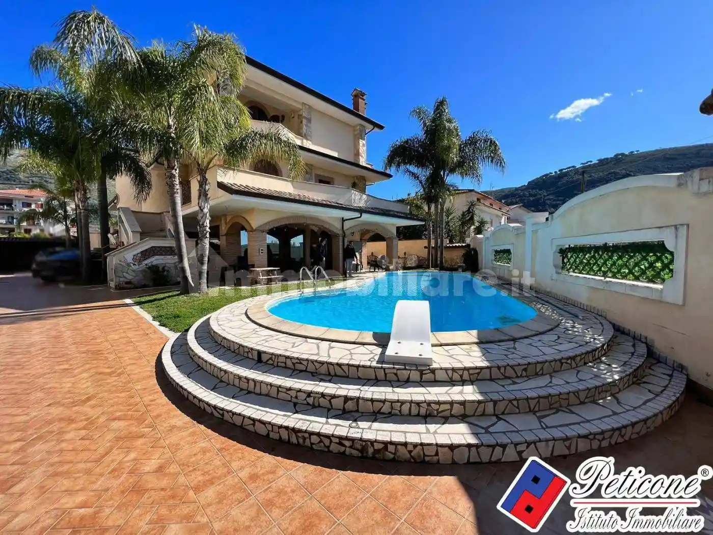 Villa in vendita a Fondi