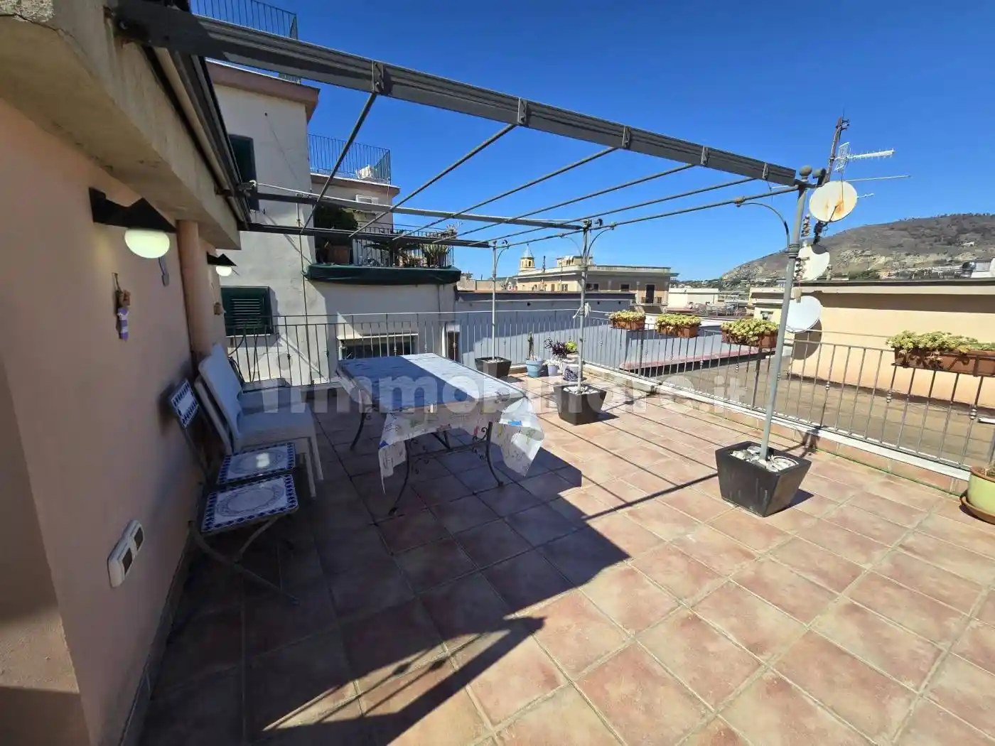 Appartamento in vendita a Pozzuoli