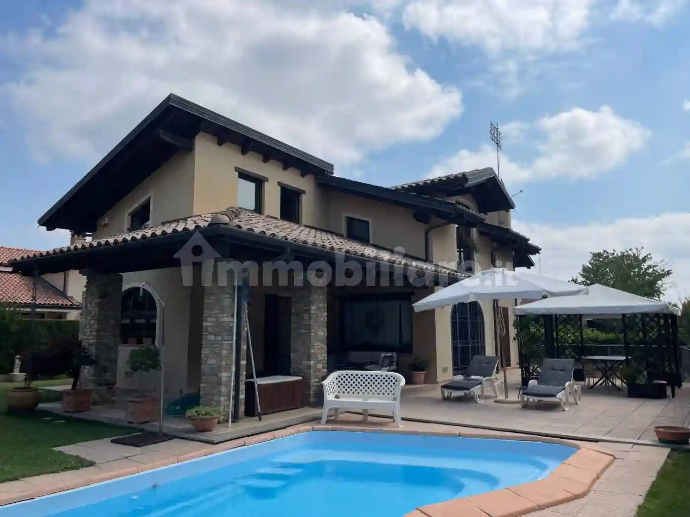 Villa - foto 2
