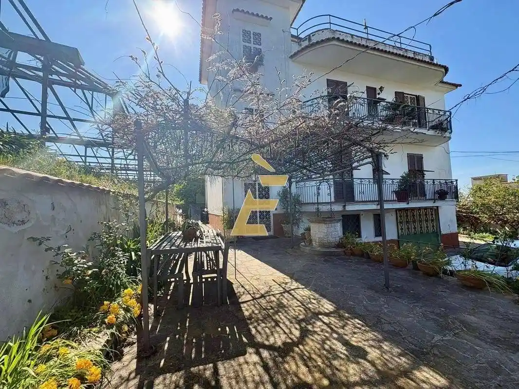 Villa in vendita a Torre del Greco
