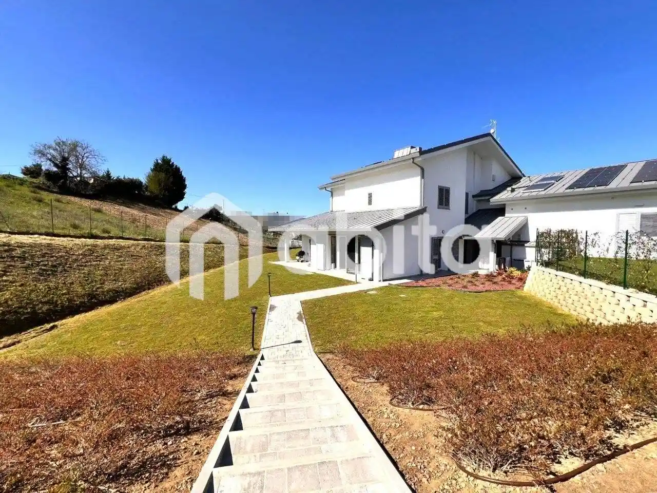 Appartamento in vendita a Bucine