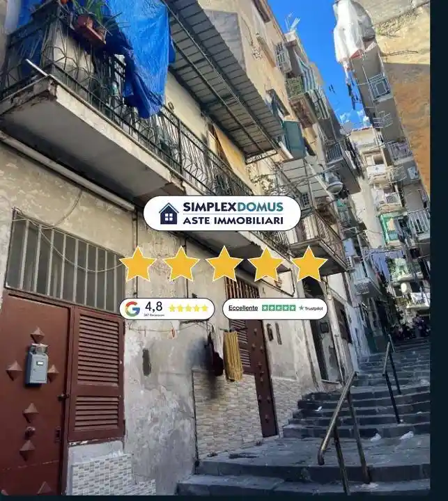 Appartamento in vendita a Napoli