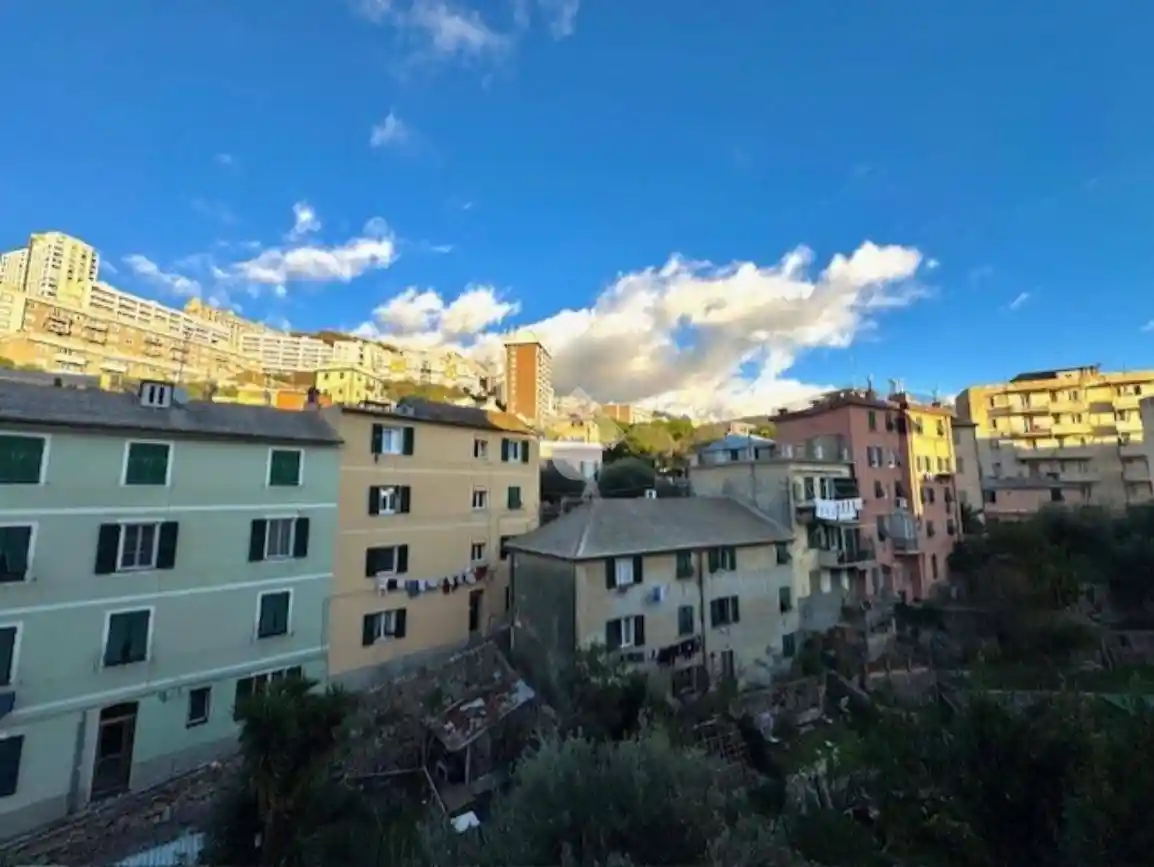 Appartamento in vendita a Genova