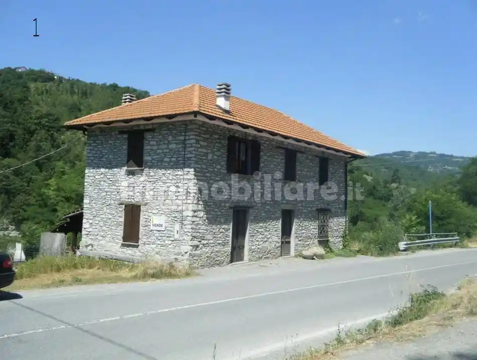 Casa indipendente in vendita a Castelletto Uzzone