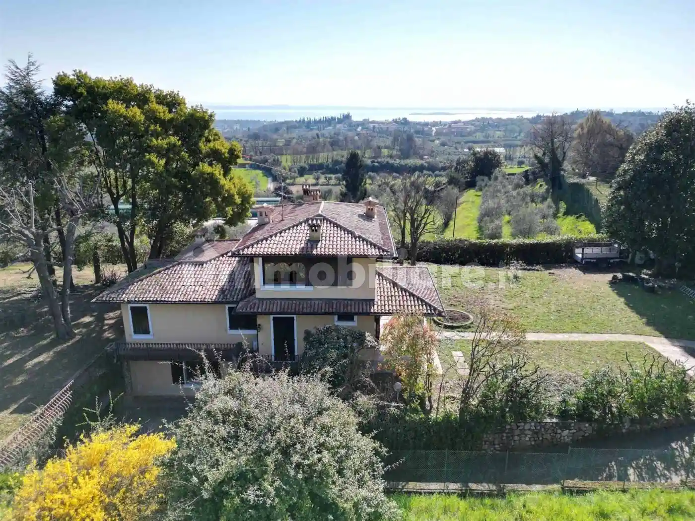 Villa in vendita a Polpenazze del Garda