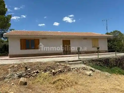 Villa in vendita a Caltanissetta