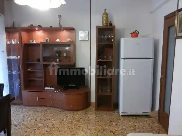 Appartamento in vendita a Vezzano Ligure