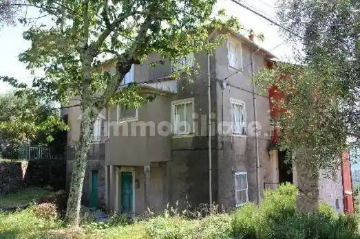 Casa indipendente in vendita a Bolano