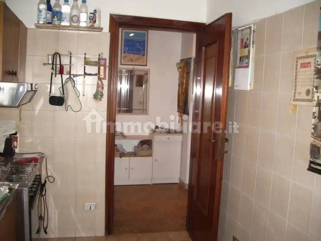 Appartamento in vendita a Vezzano Ligure