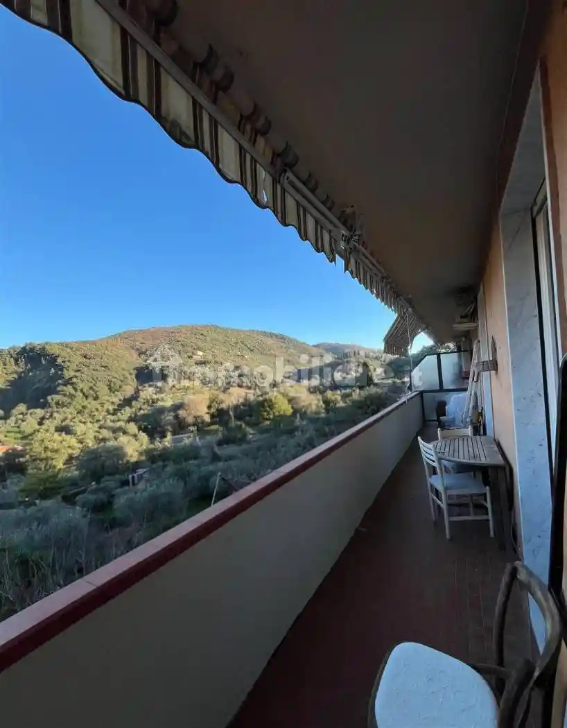 Appartamento in vendita a Lerici