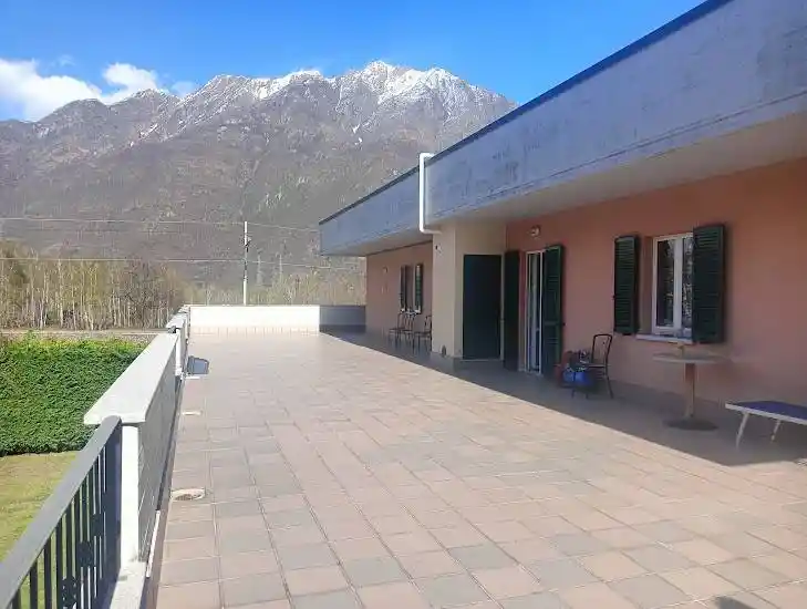 Palazzo - Edificio in vendita a Pieve Vergonte