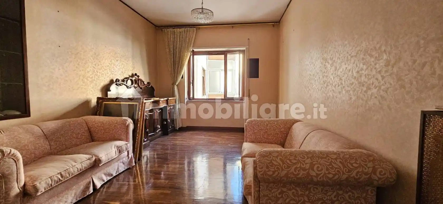 Appartamento in affitto a Napoli