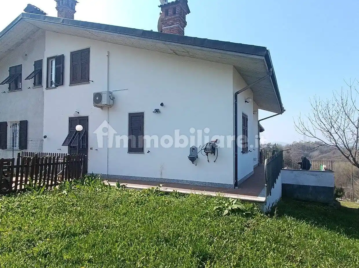 Villa in vendita a Casaleggio Boiro
