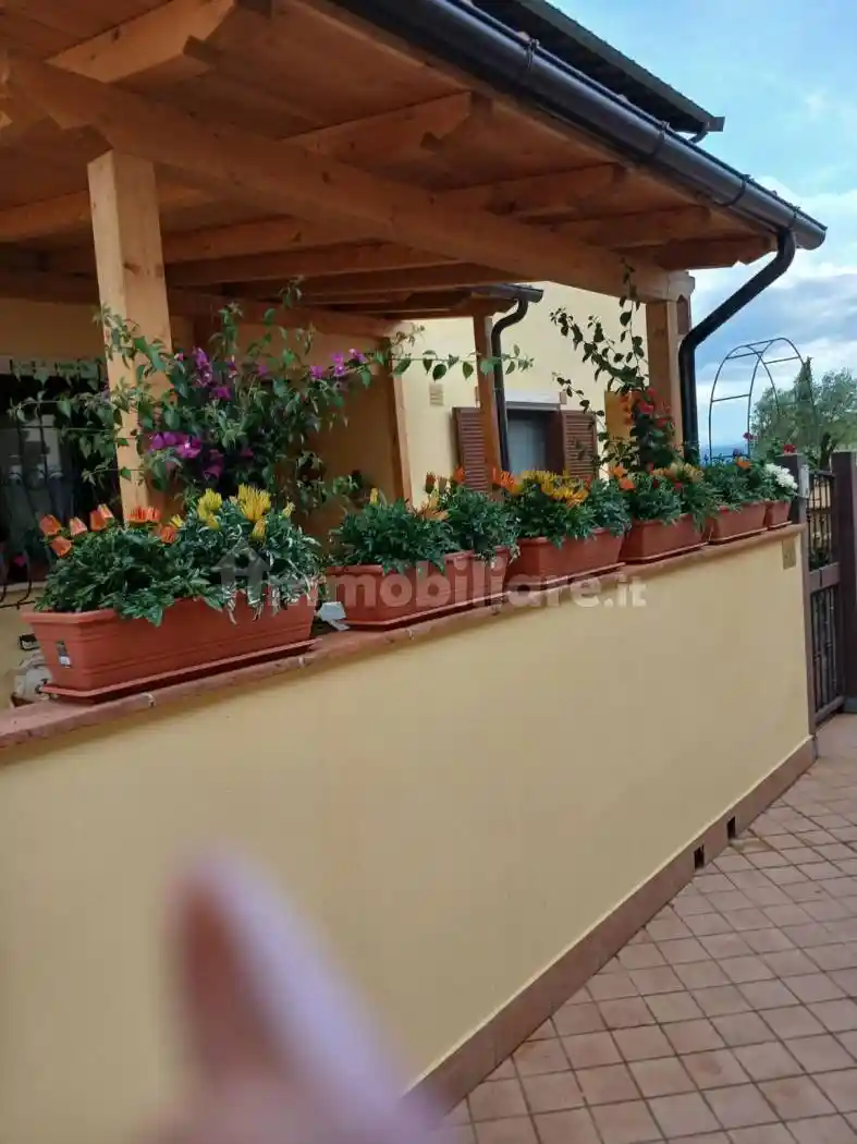 Villetta a schiera in vendita a Todi