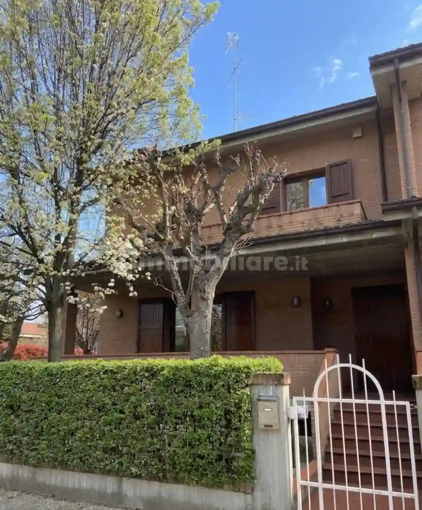 Villetta a schiera - foto 2