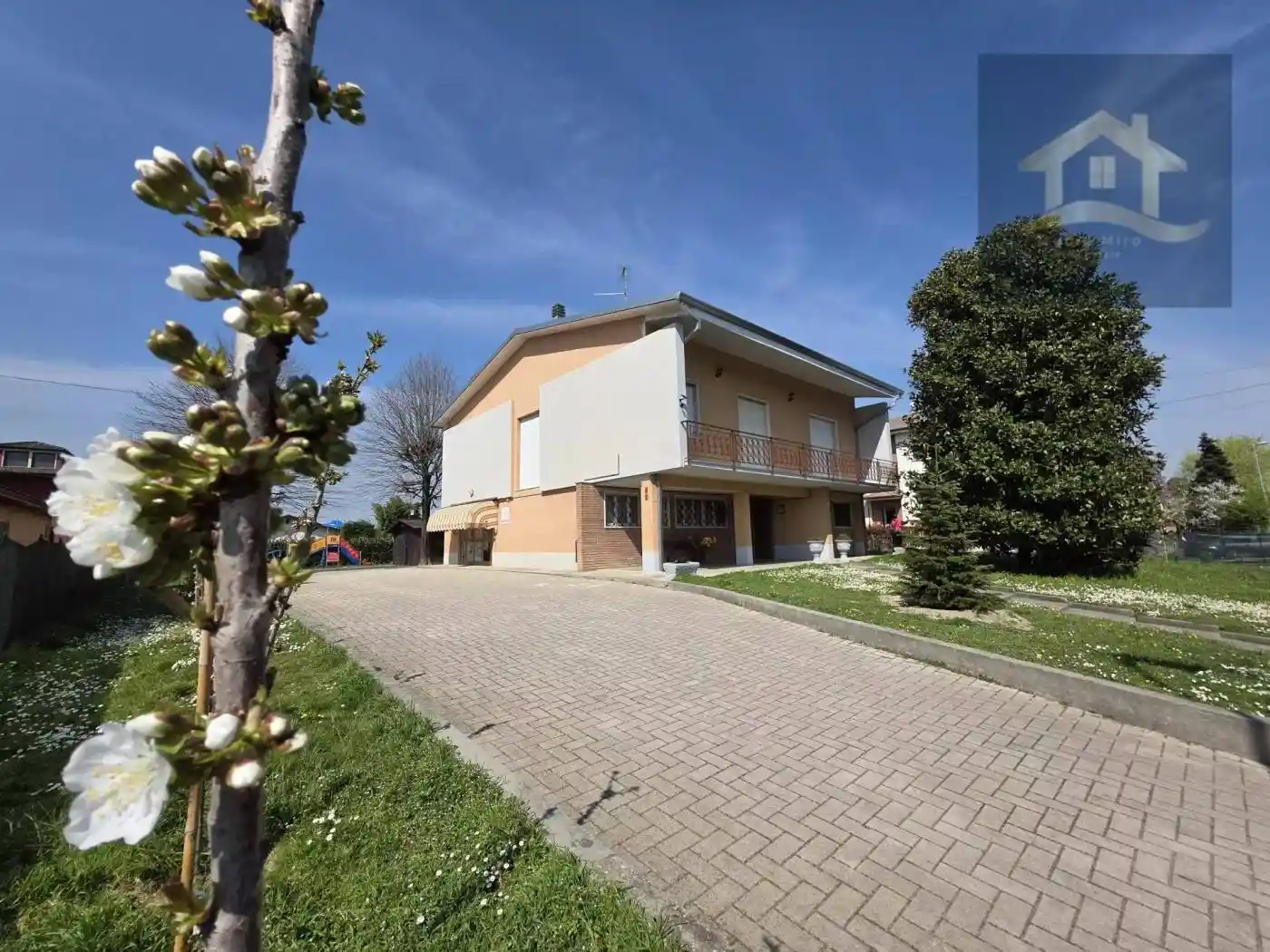 Villa in vendita a Colorno