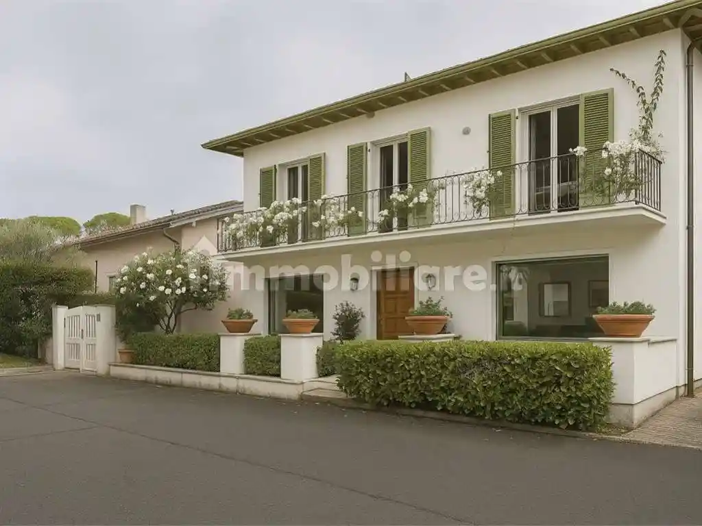 Villa in vendita a Forte dei Marmi