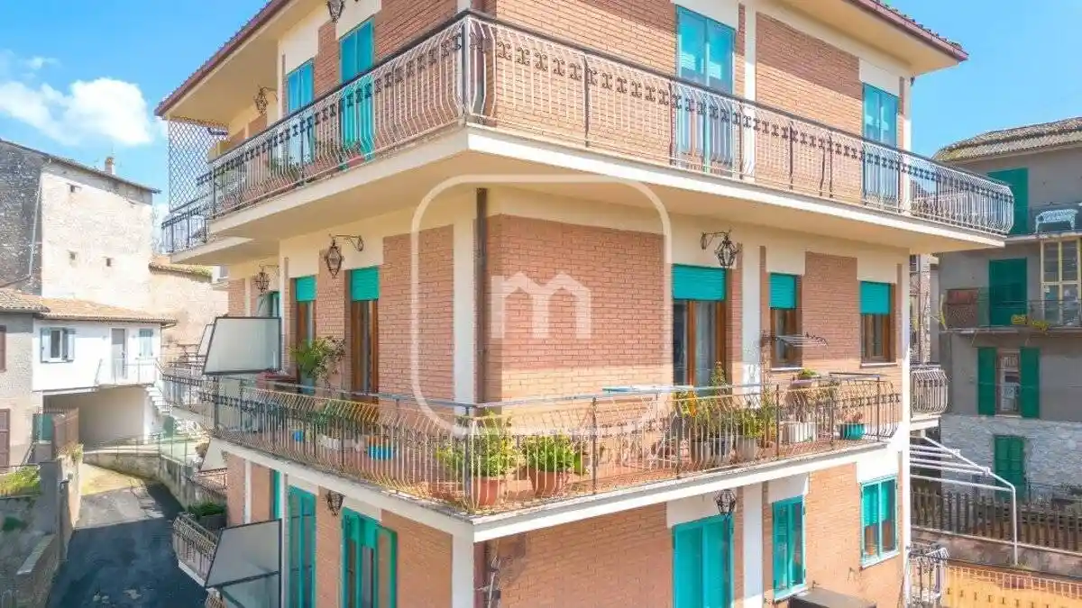 Appartamento in vendita a Olevano Romano