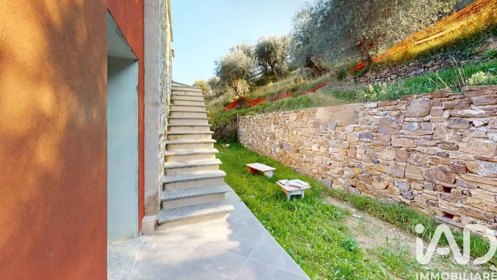 Appartamento in vendita a Civezza