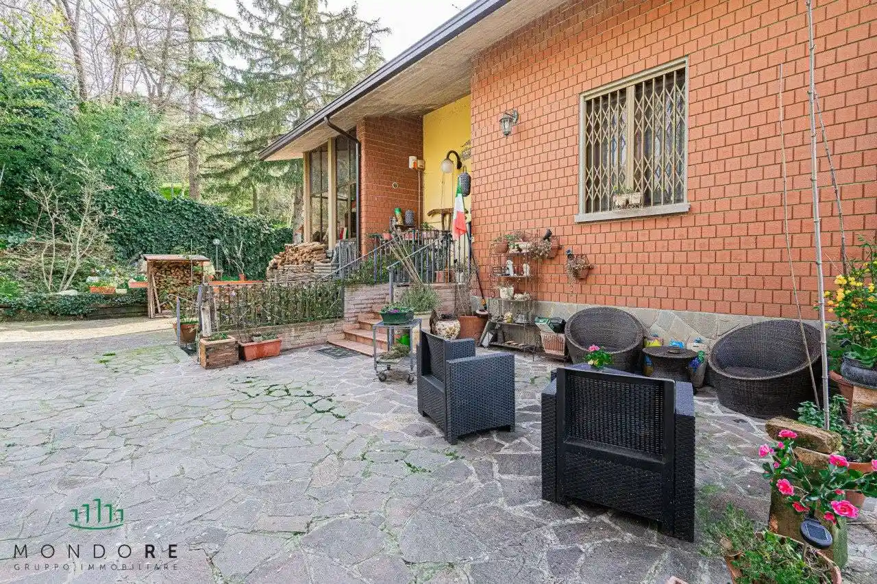 Appartamento in vendita a Zola Predosa