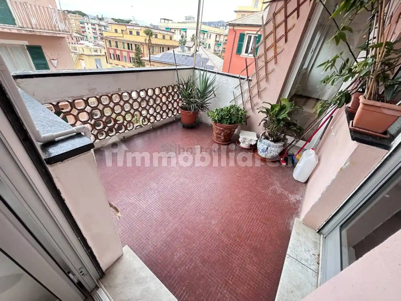 Appartamento in vendita a Genova