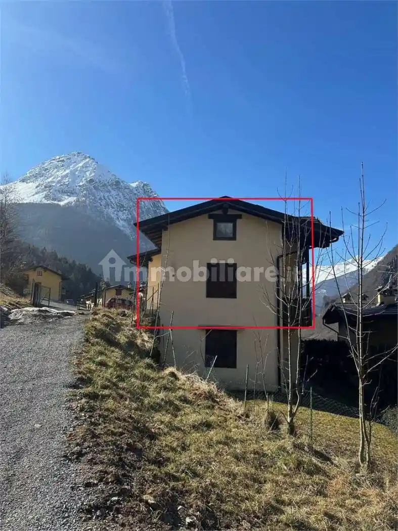 Appartamento in vendita a Valbondione