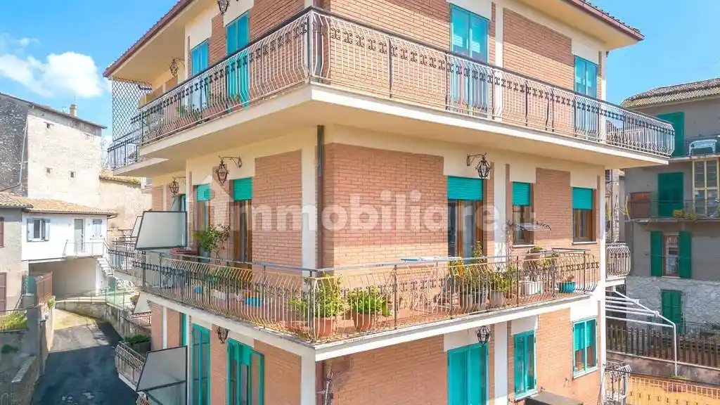 Appartamento in vendita a Olevano Romano