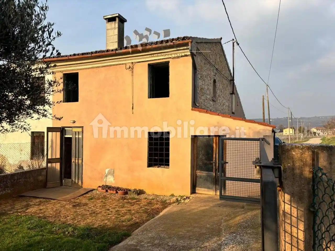 Rustico - Casale in vendita a Alonte