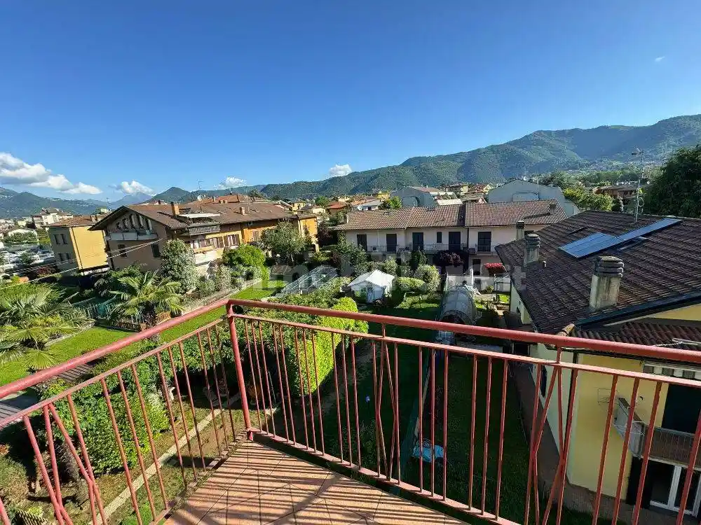 Appartamento in vendita a Ponteranica