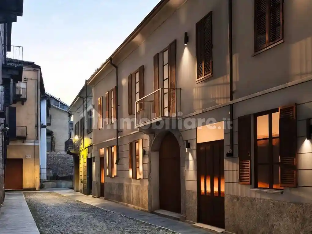 Rustico - Casale in vendita a Asti