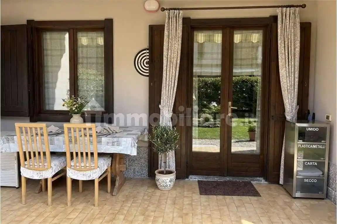 Appartamento in vendita a Premeno