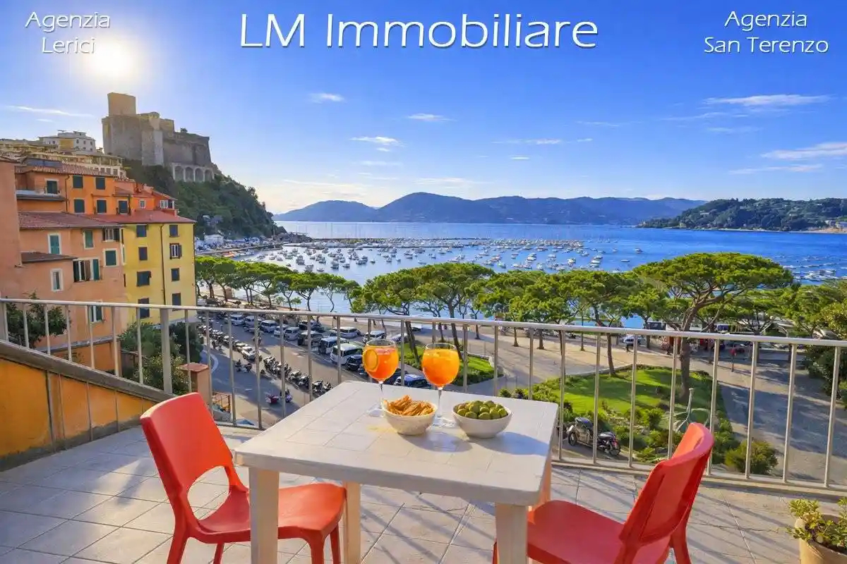 Appartamento in vendita a Lerici