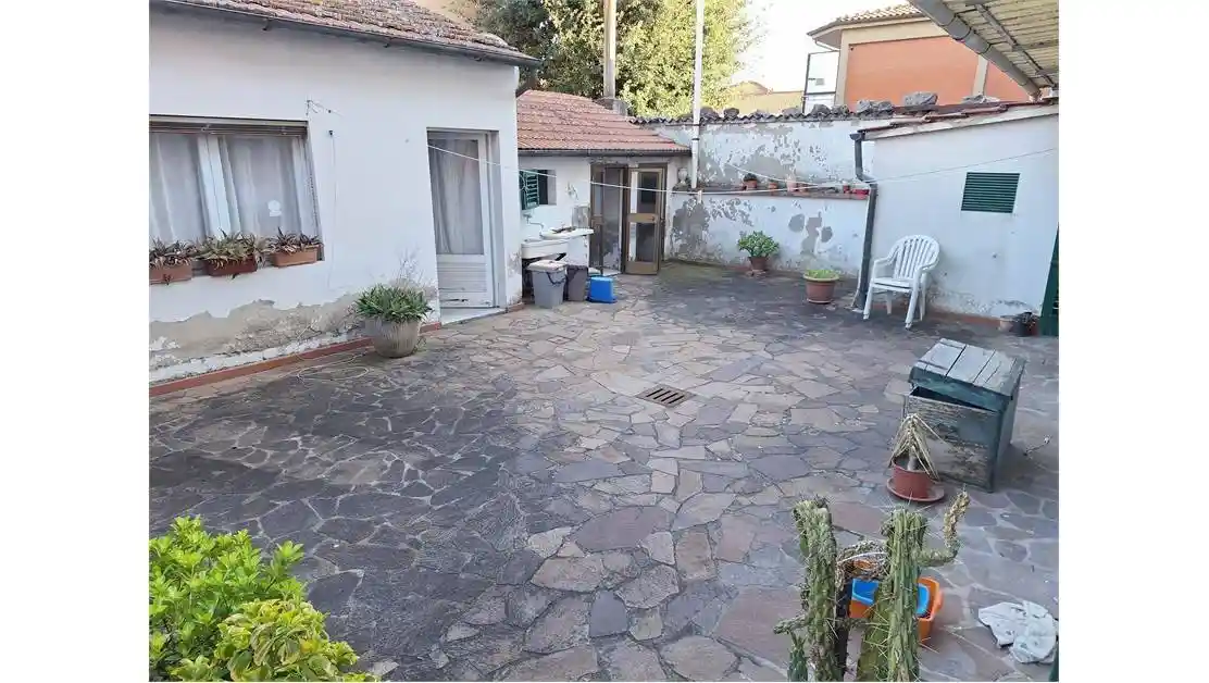 Casa indipendente in vendita a Monsummano Terme