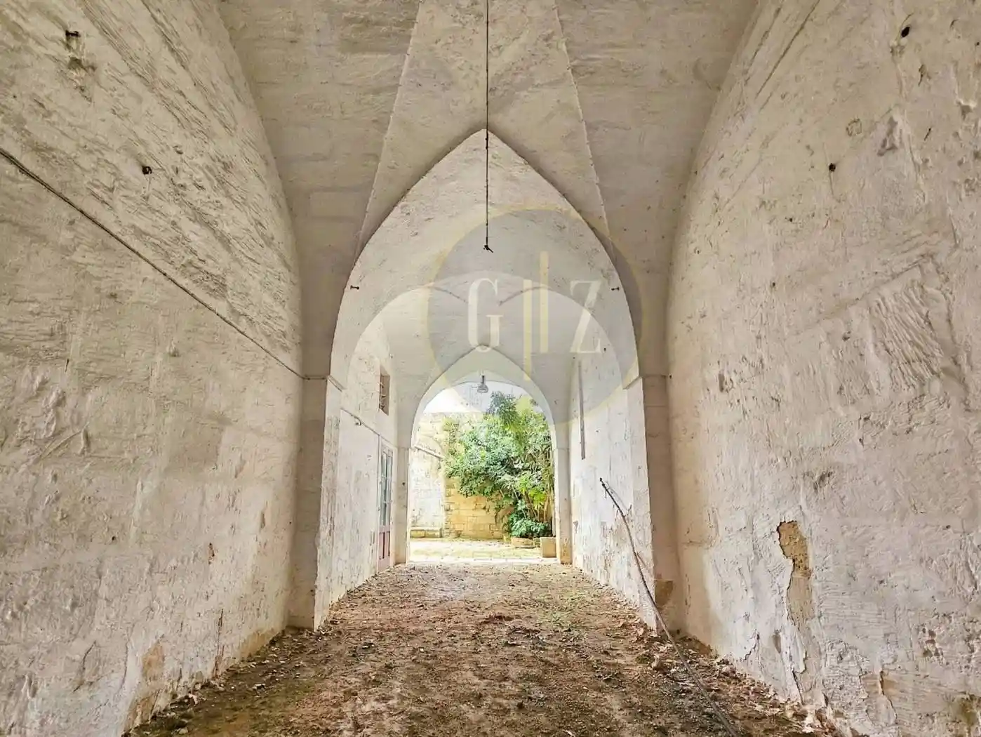 Palazzo - Edificio in vendita a Martano