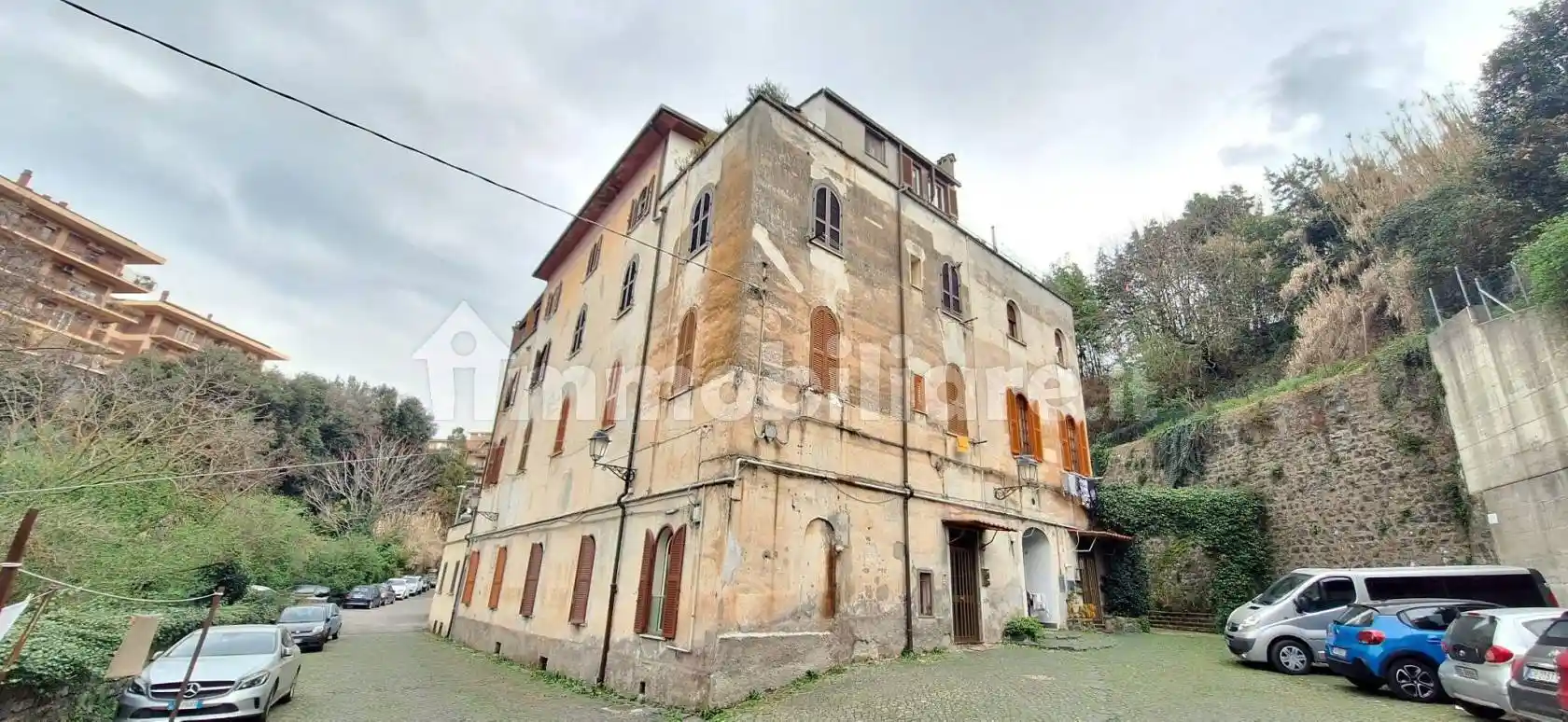 Appartamento in vendita a Grottaferrata