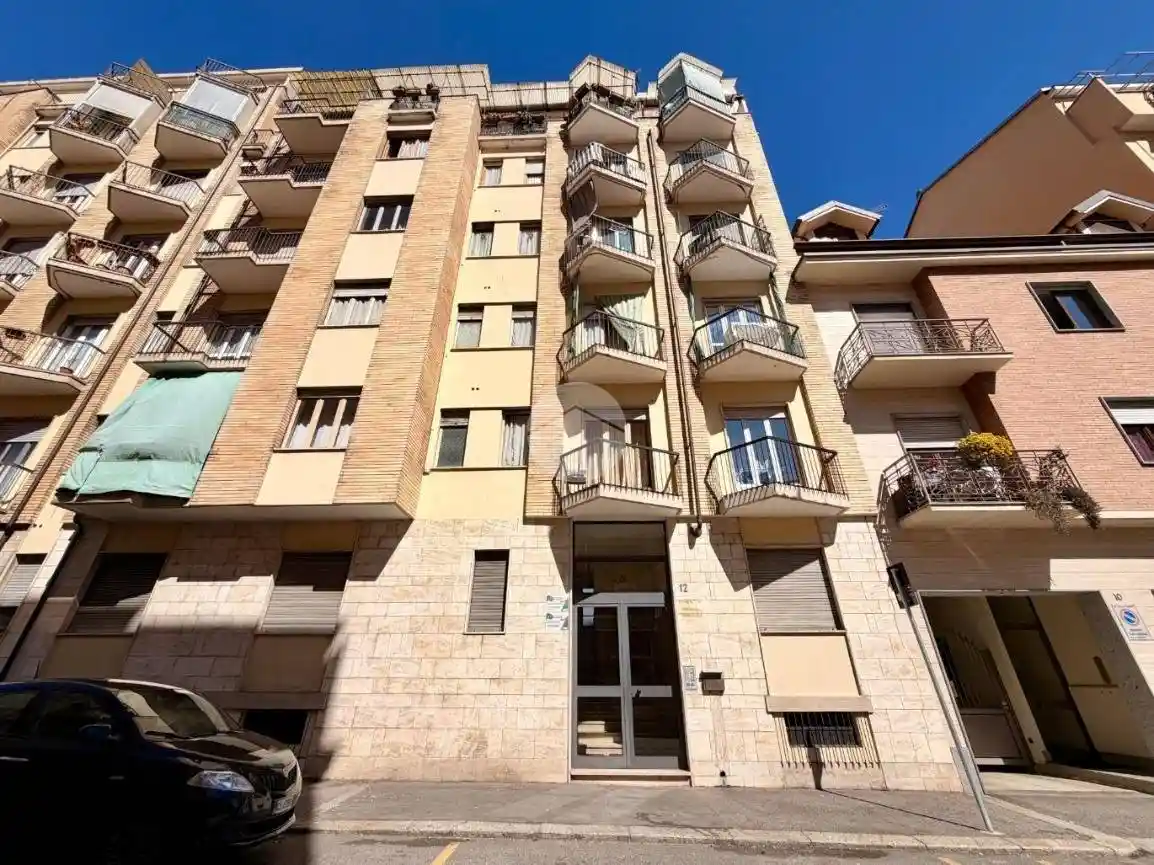 Appartamento in vendita a Torino