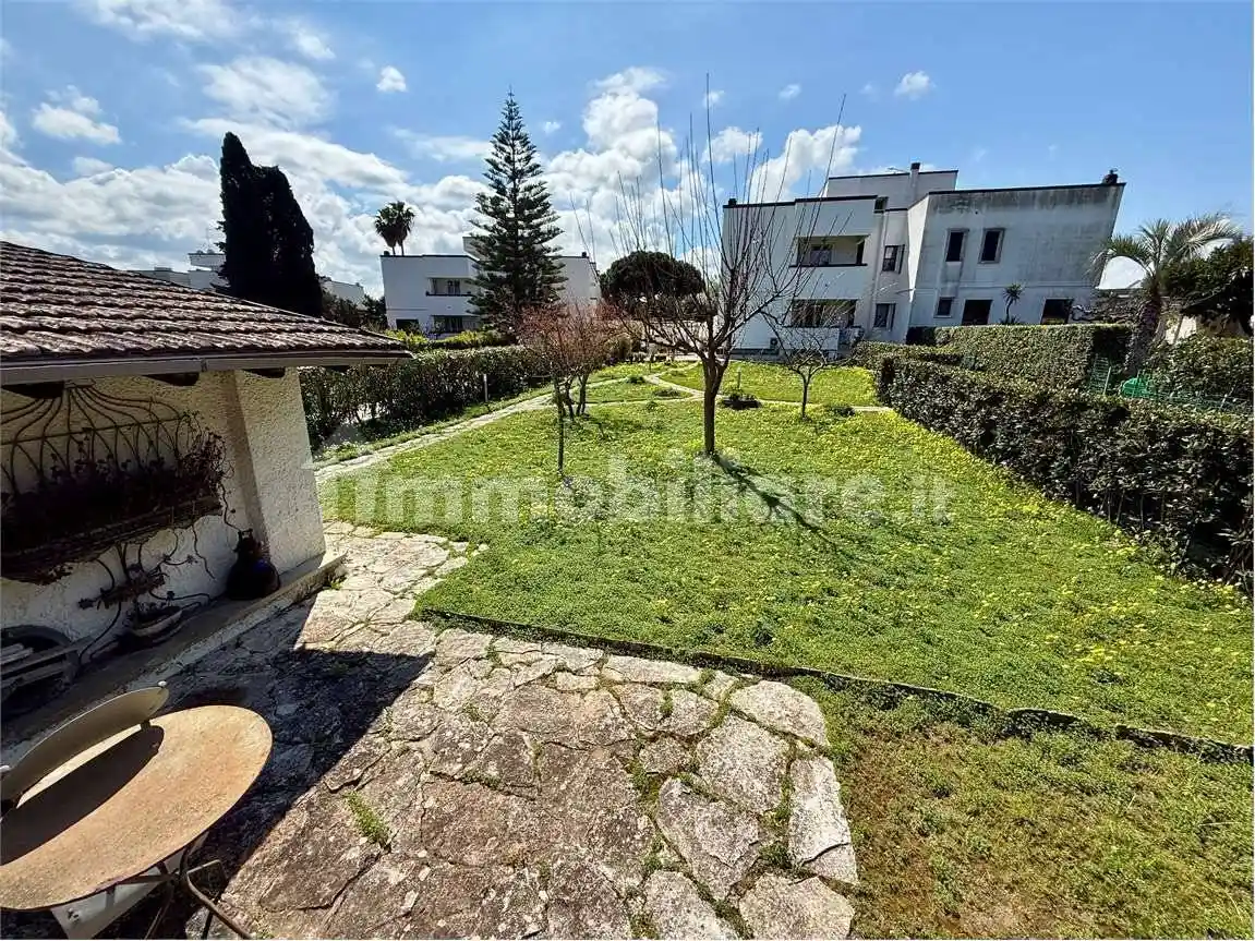 Villetta a schiera in vendita a Brindisi