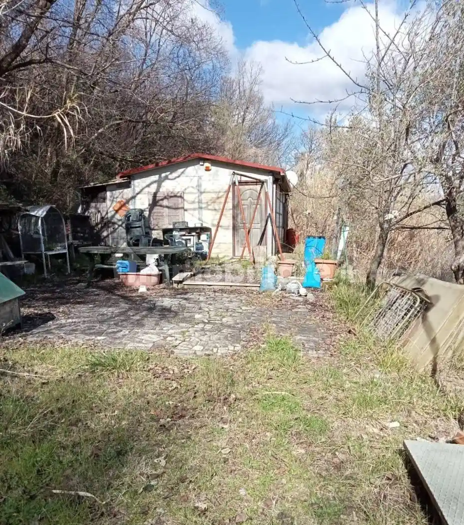 Rustico - Casale in vendita a Tivoli