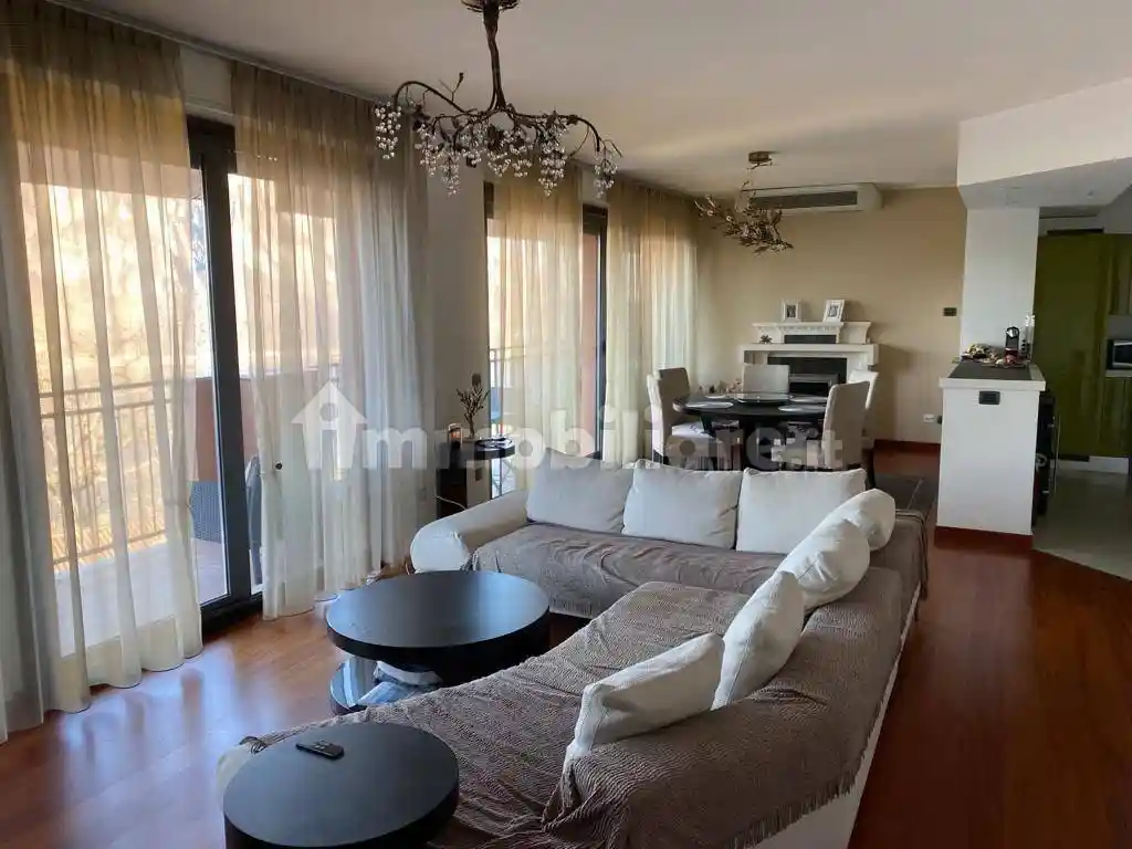 Appartamento in vendita a Campione d'Italia