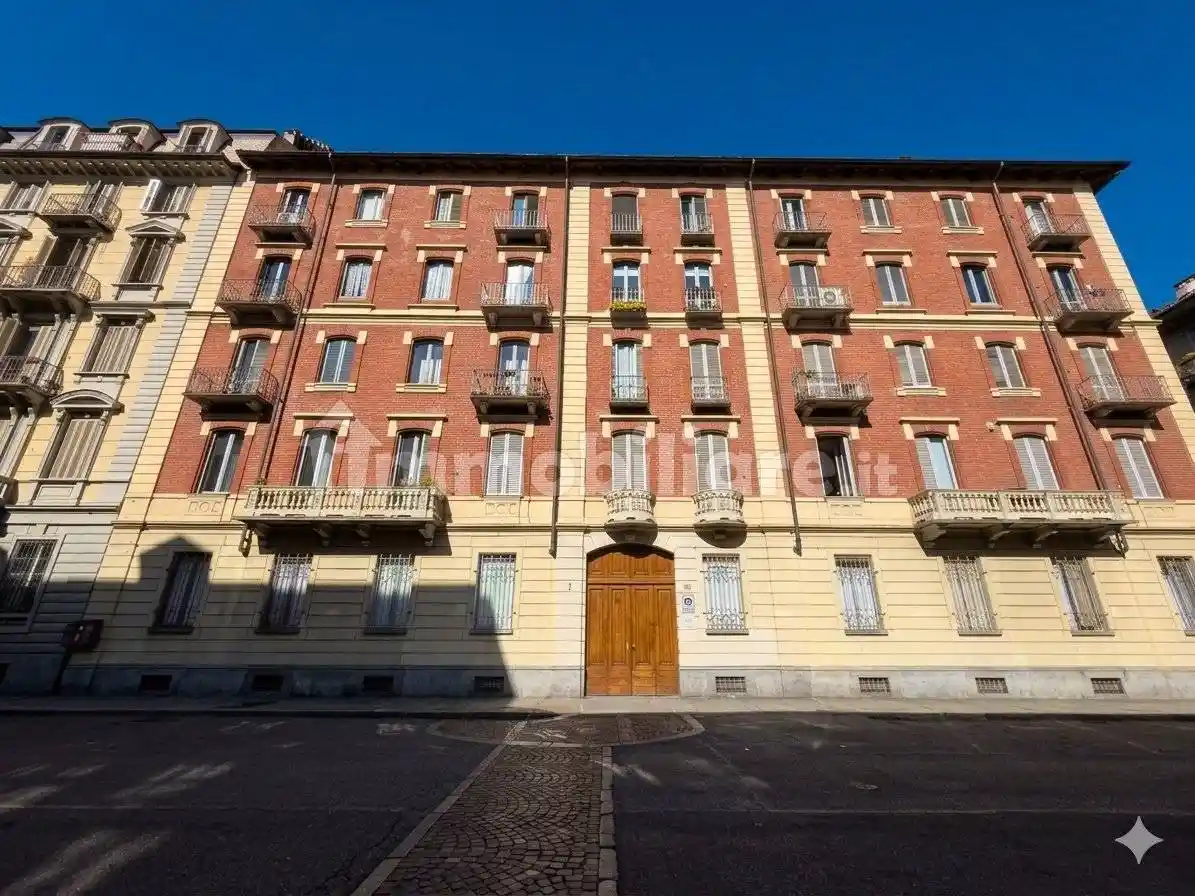 Appartamento in vendita a Torino