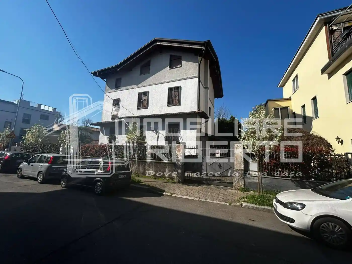 Villa in vendita a Cusano Milanino