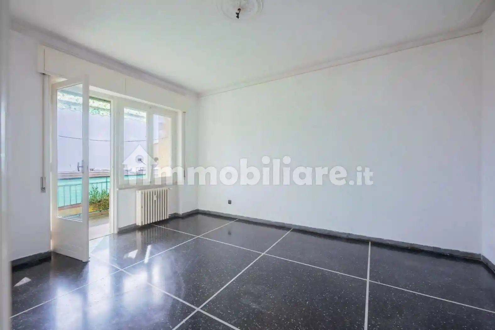 Appartamento in vendita a Genova