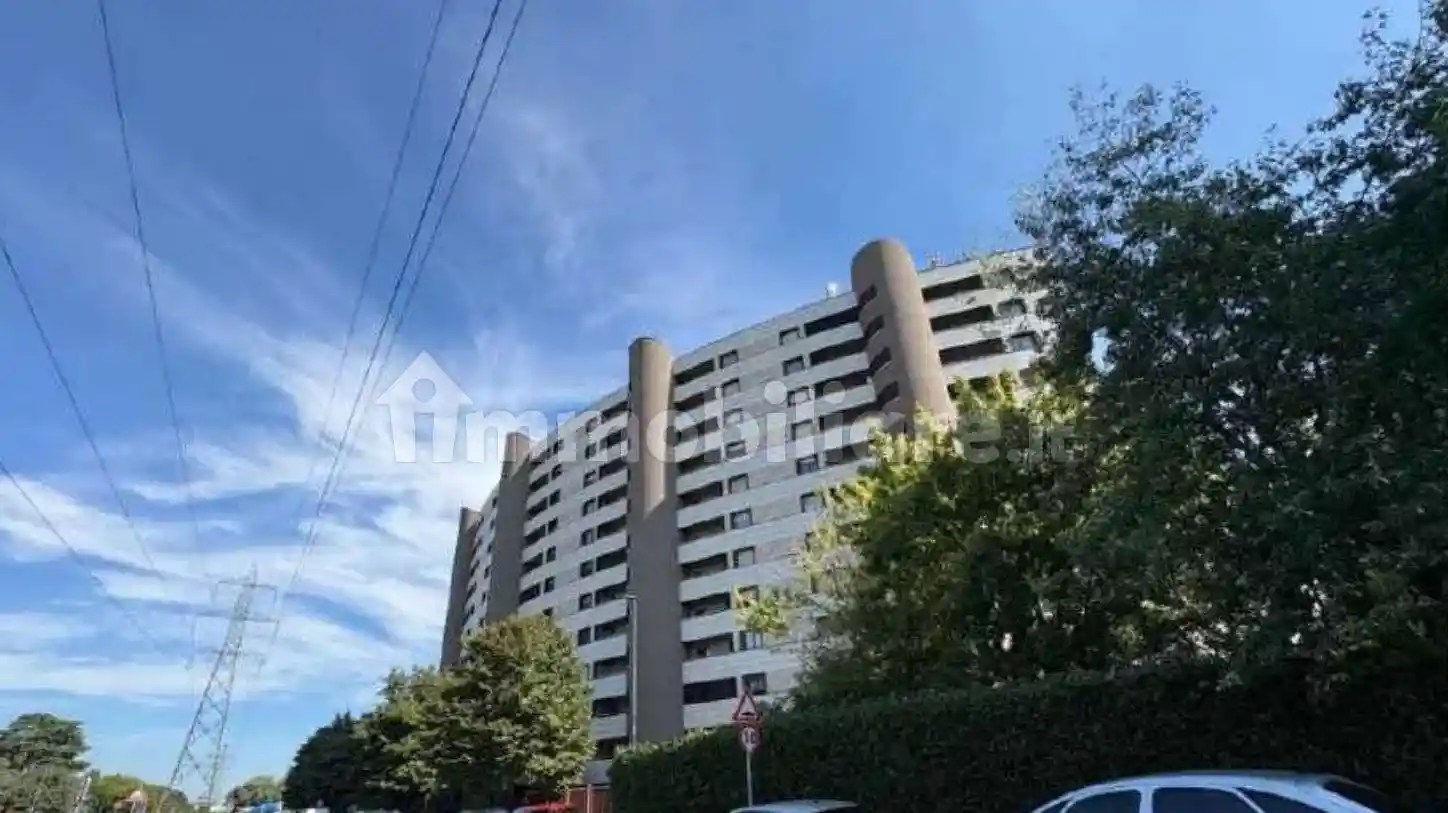 Appartamento in vendita a Cologno Monzese