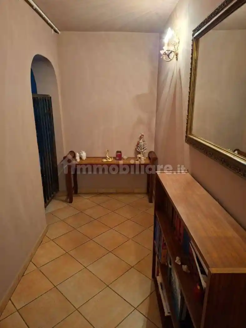 Casa indipendente in vendita a Arezzo