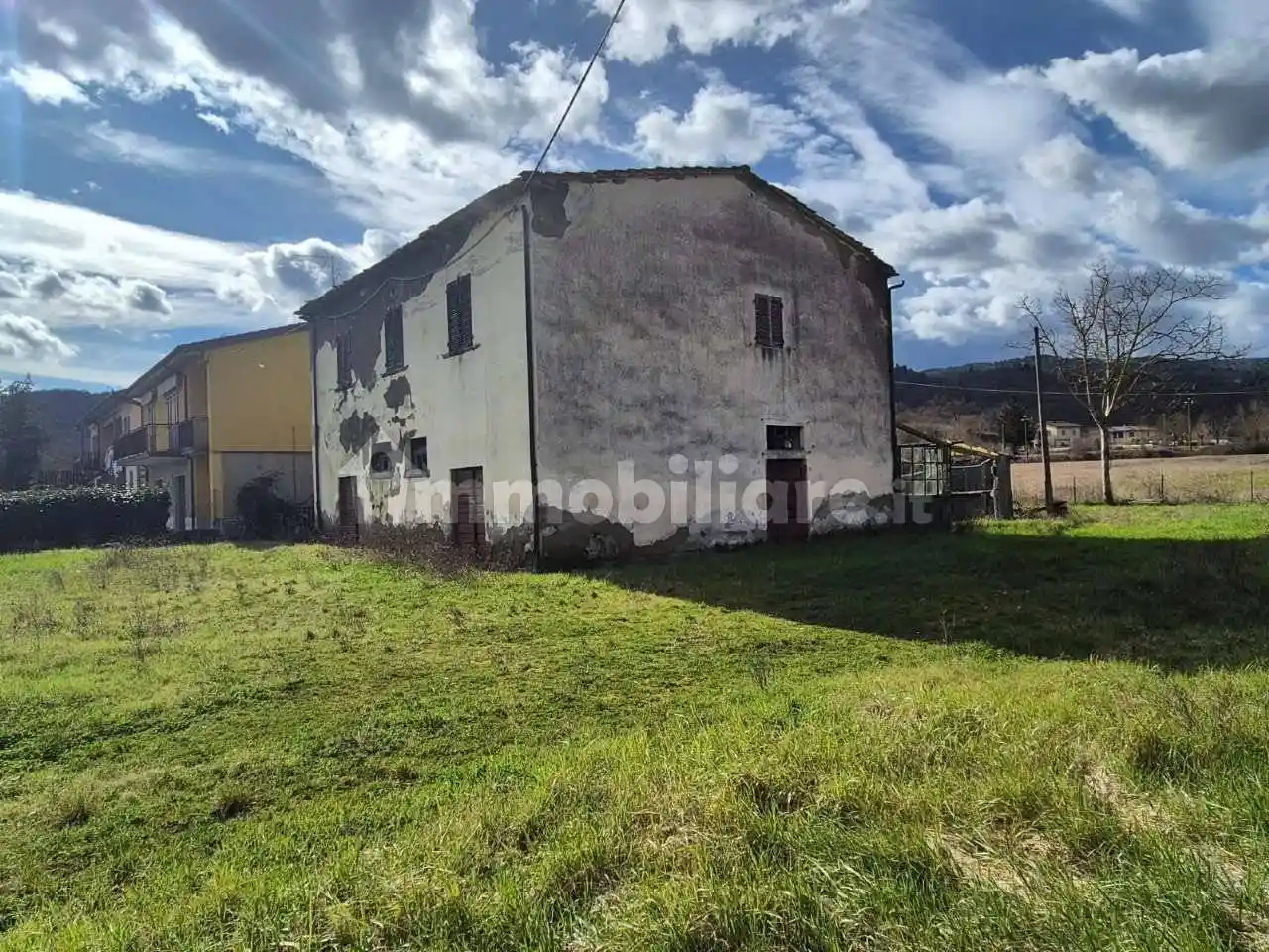 Casa indipendente in vendita a Castel Focognano